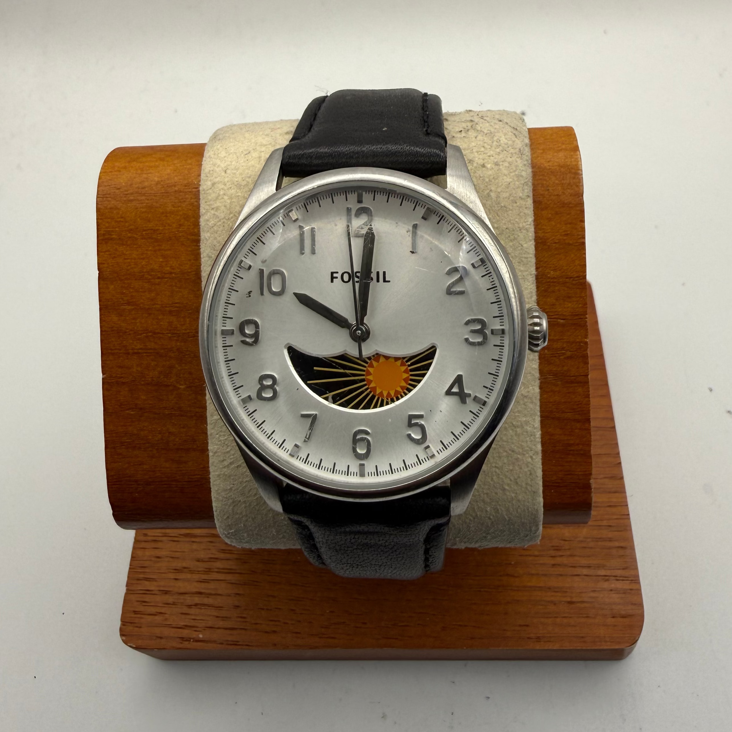 Fossil Sun & Moon Dial Quartz Watch 41mm Black Leather Strap- £40.00