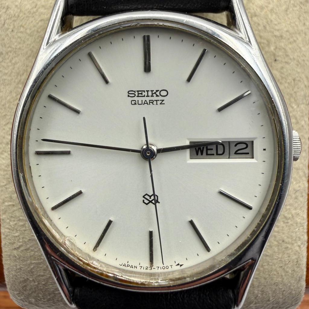 Vintage Seiko Quartz Day Date 7123-7090 Watch- £50.00