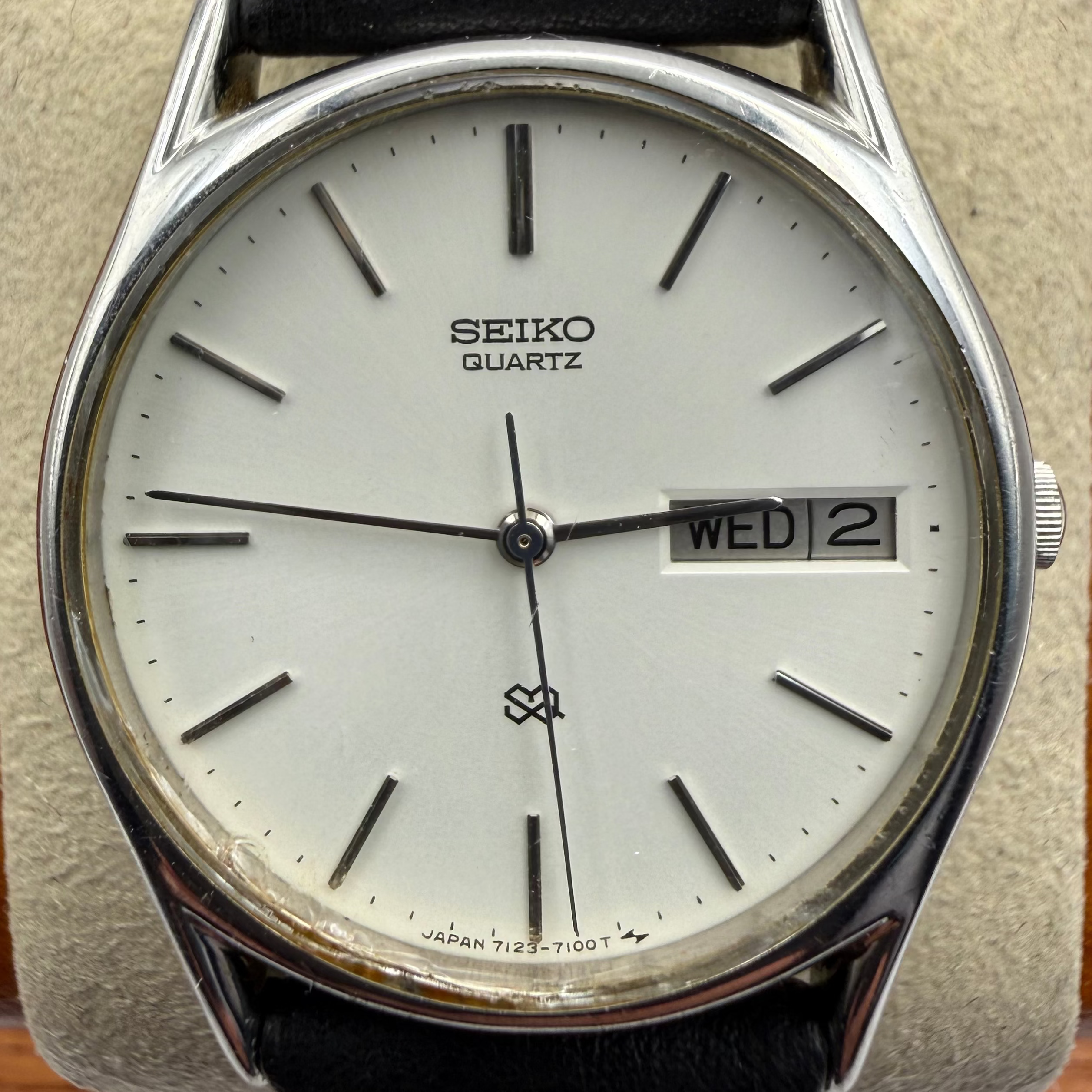 Vintage Seiko Quartz Day Date 7123-7090 Watch- £50.00