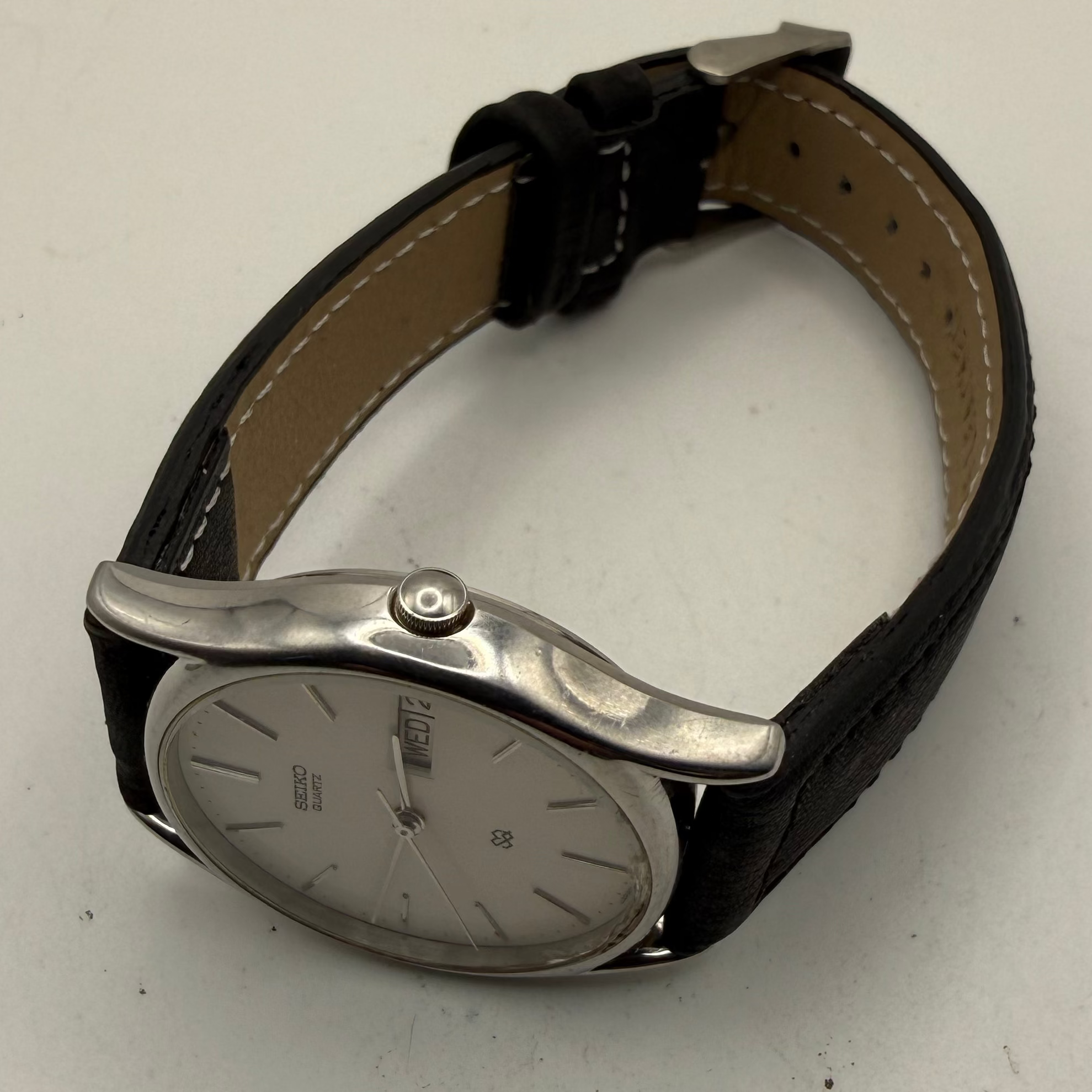 Vintage Seiko Quartz Day Date 7123-7090 Watch- £50.00