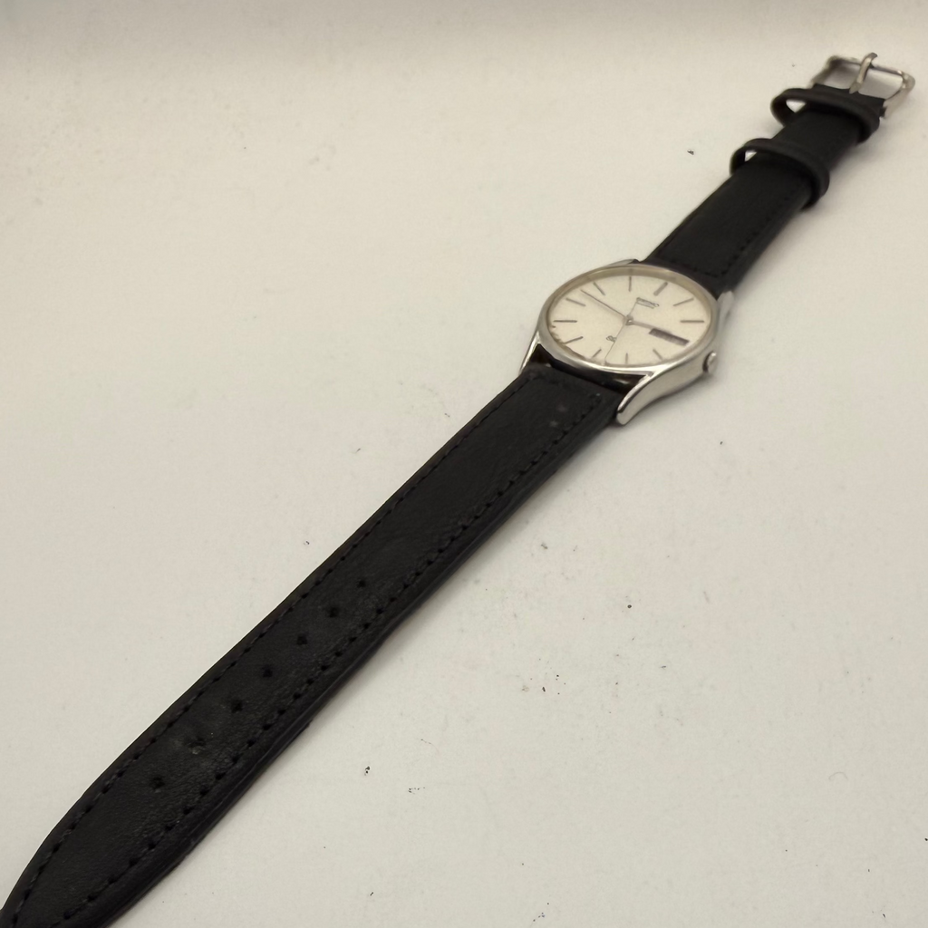Vintage Seiko Quartz Day Date 7123-7090 Watch- £50.00