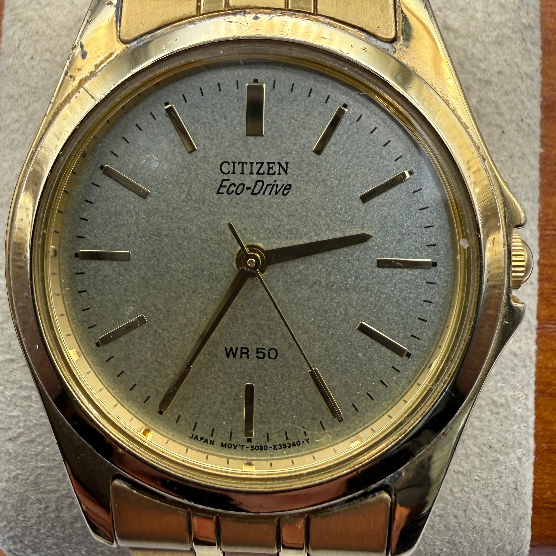 Citizen Eco-Drive WR50 Gold Tone Bracelet Watch 37mm Fully Serviced- £80.00