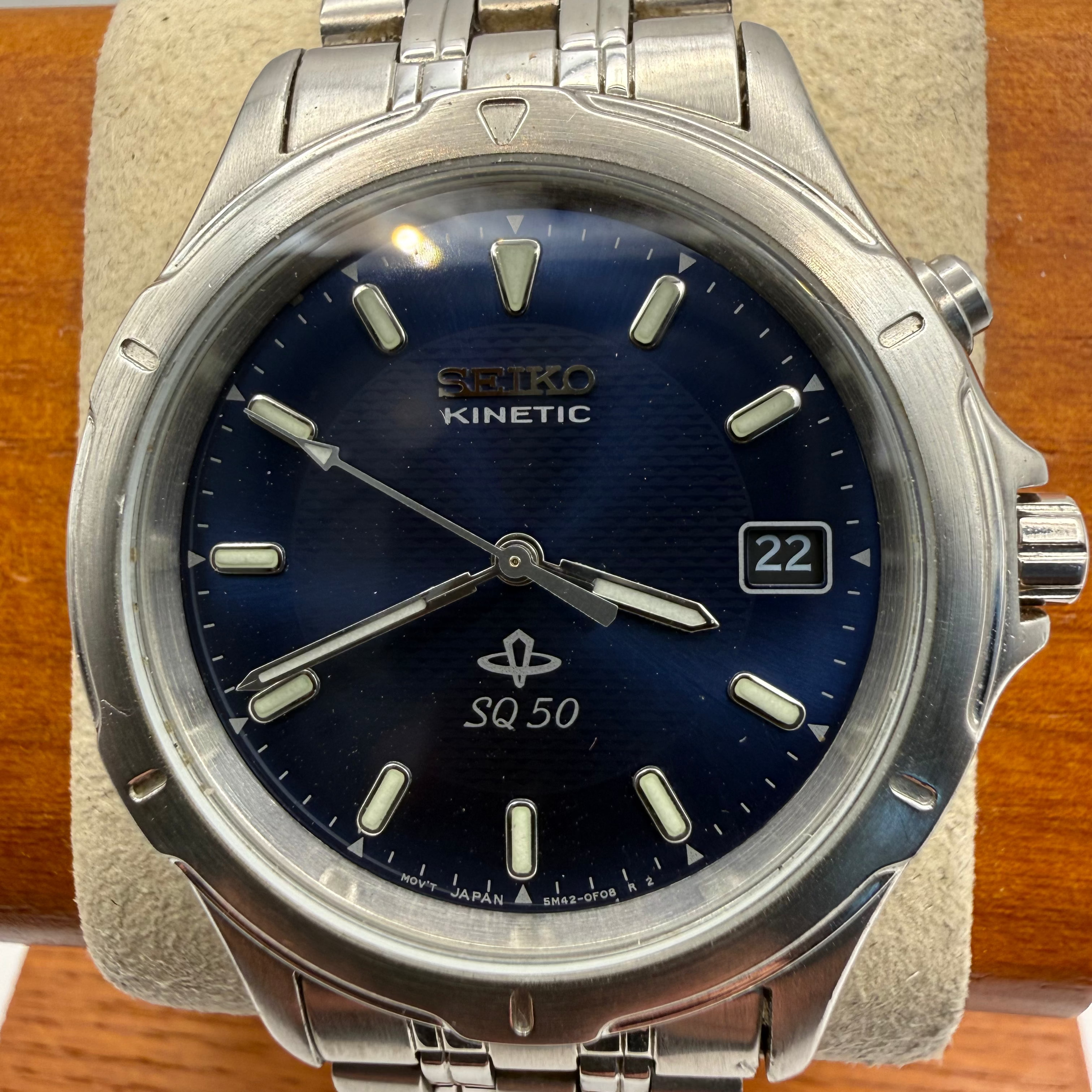 Seiko Kinetic SQ50 5M42-0F08 Blue Dial Stainless Steel Watch – August 2001- £139.99
