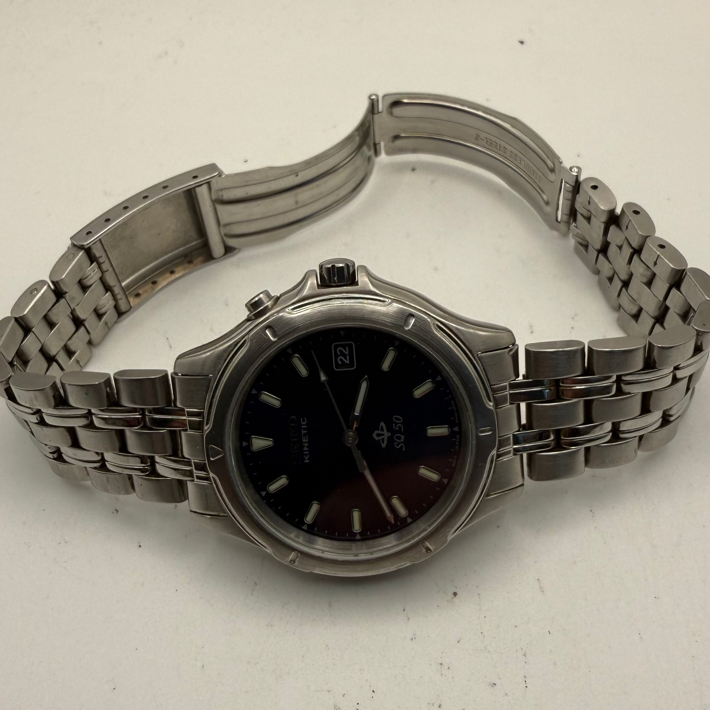 Seiko Kinetic SQ50 5M42-0F08 Blue Dial Stainless Steel Watch – August 2001- £139.99
