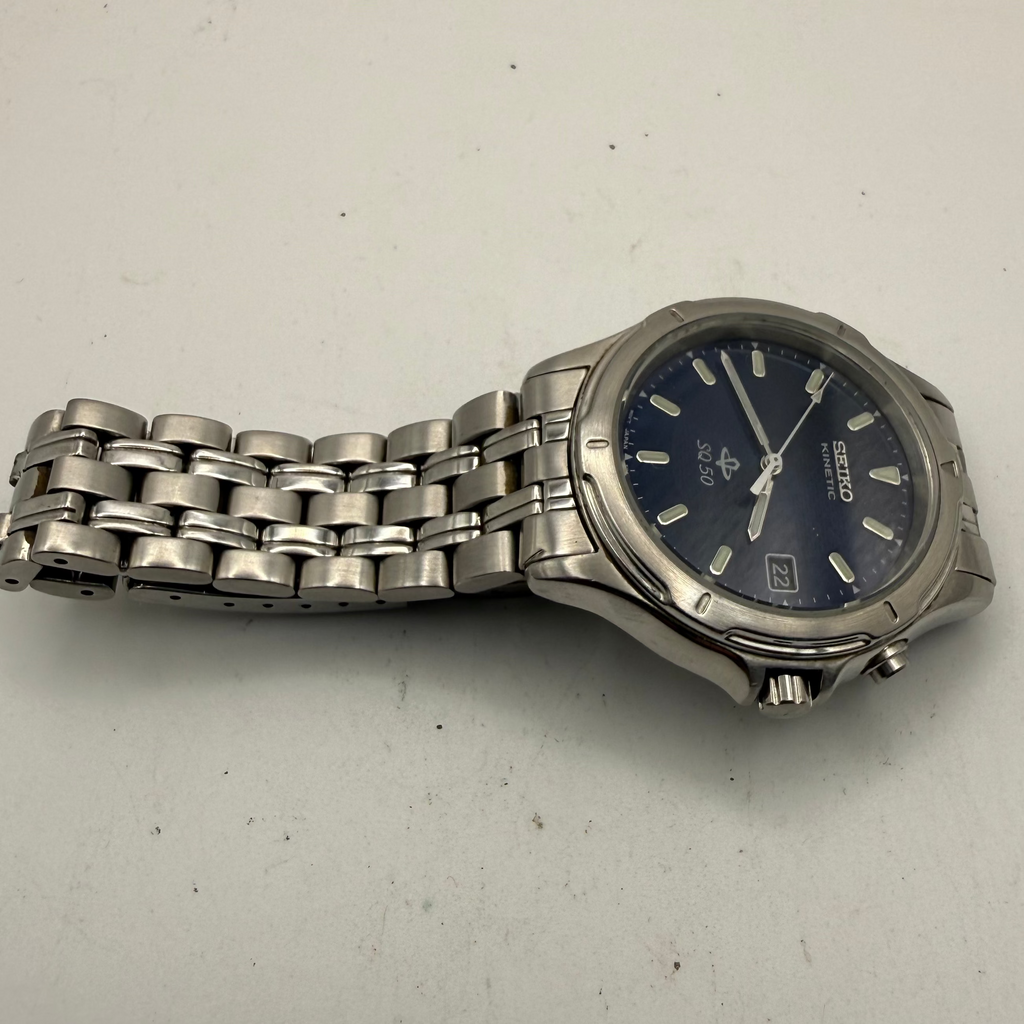 Seiko Kinetic SQ50 5M42-0F08 Blue Dial Stainless Steel Watch – August 2001- £139.99