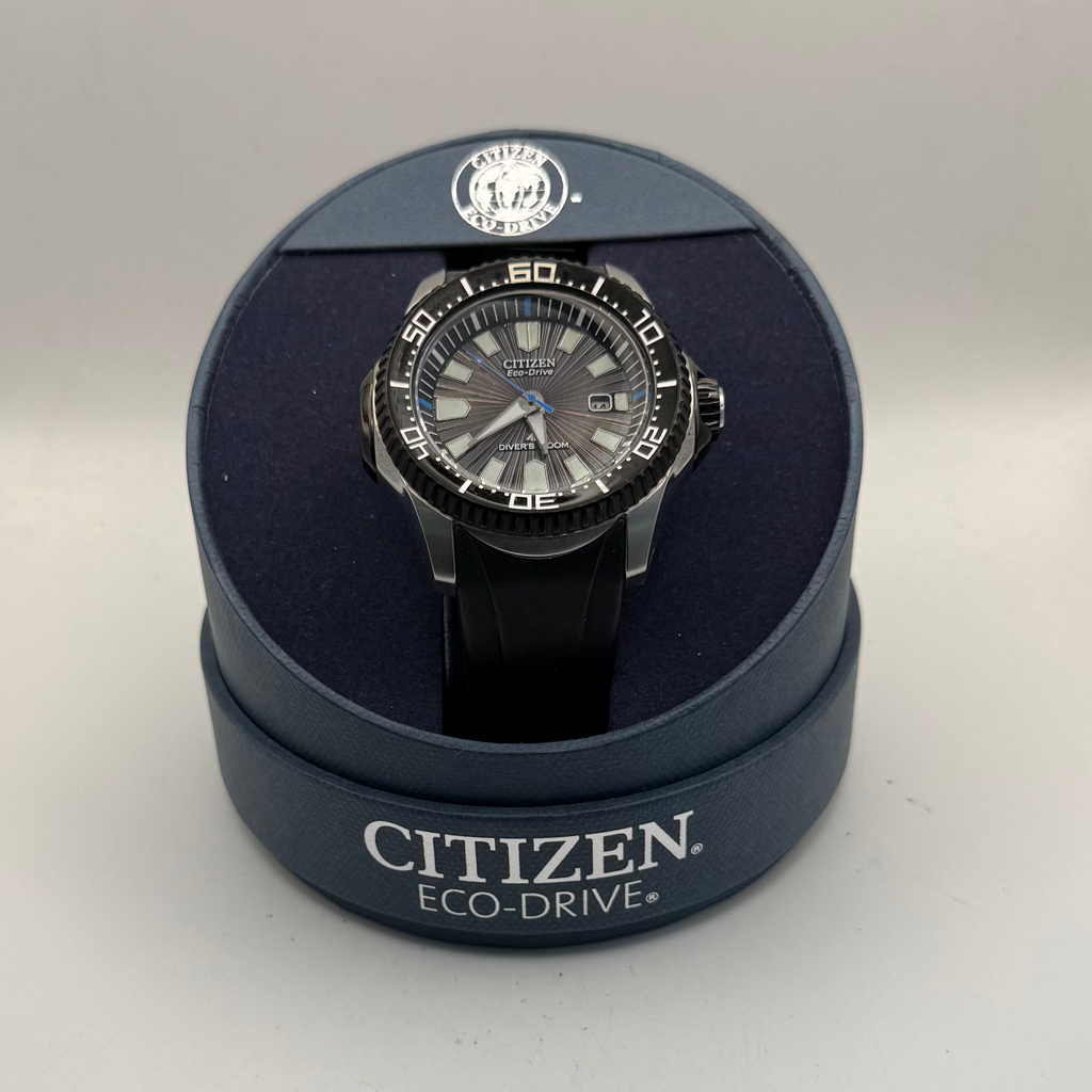 Citizen Eco-Drive Diver’s 300M – Full Set- £200.00