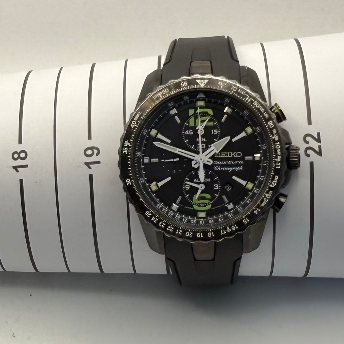 Seiko Sportura Chronograph Alarm SNAE67P1 7T62-0LA0 Men's Watch- £225.00