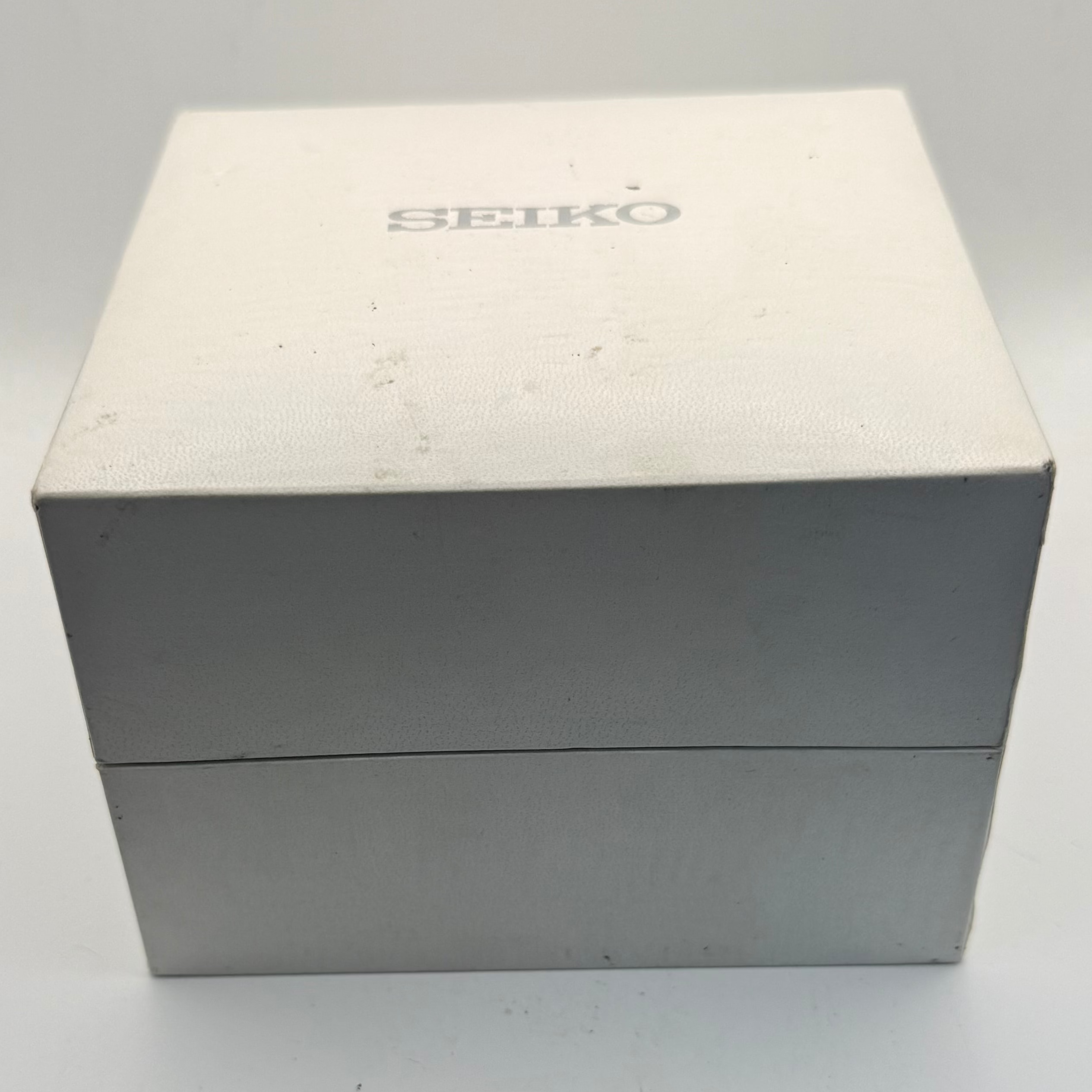 Seiko 7N43-0AB8 Gold Dial Quartz Day Date Watch Full Set Box Papers Receipt 2008- £50.00