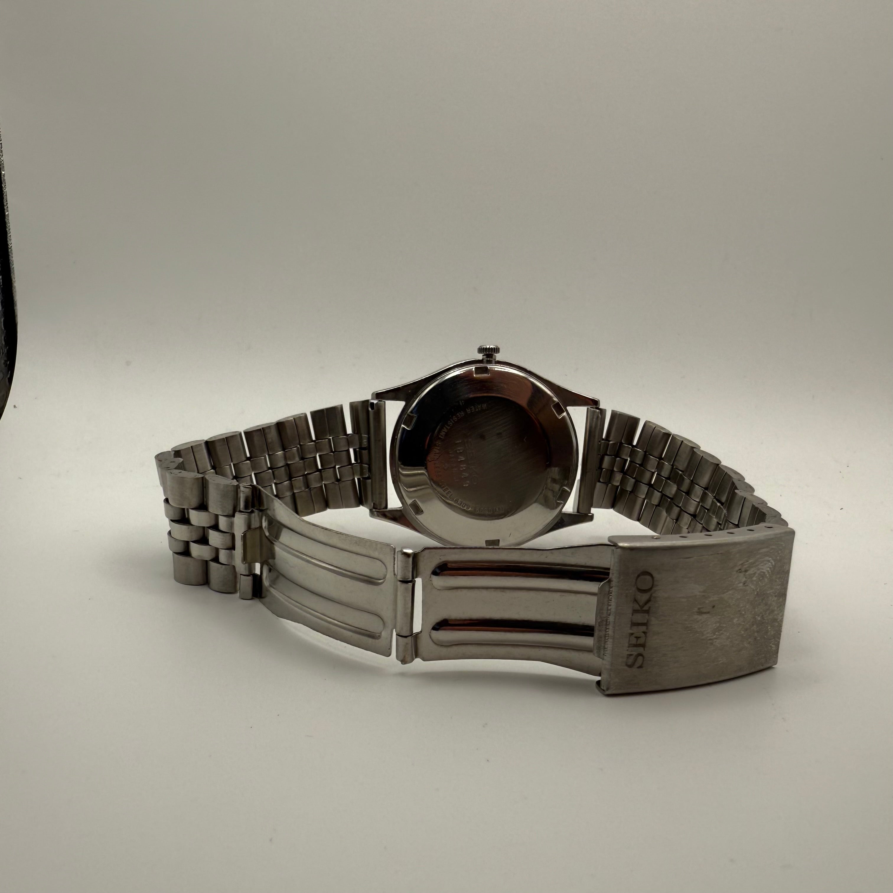 Seiko 5 Automatic White Dial-£129.99