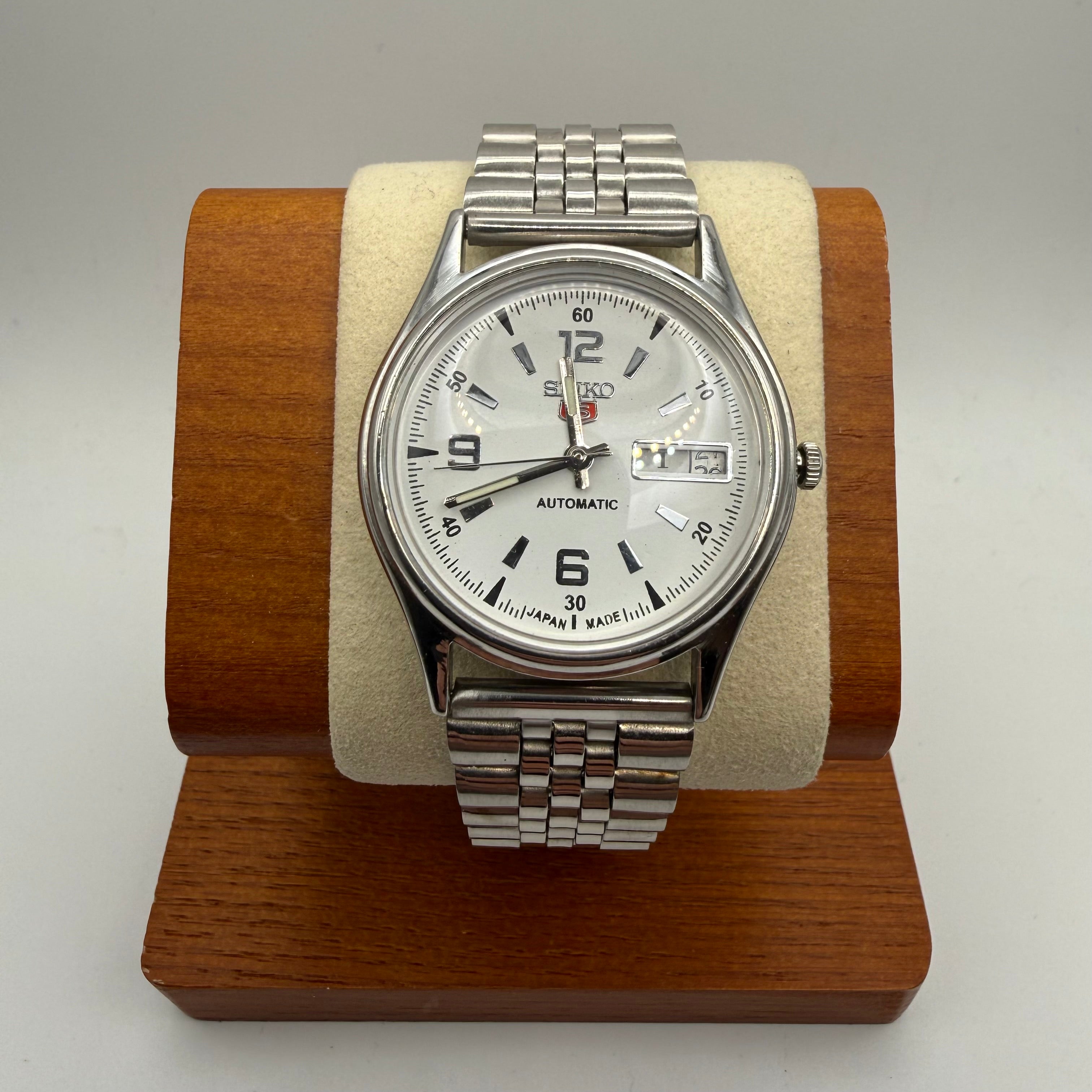 Seiko 5 Automatic White Dial-£129.99