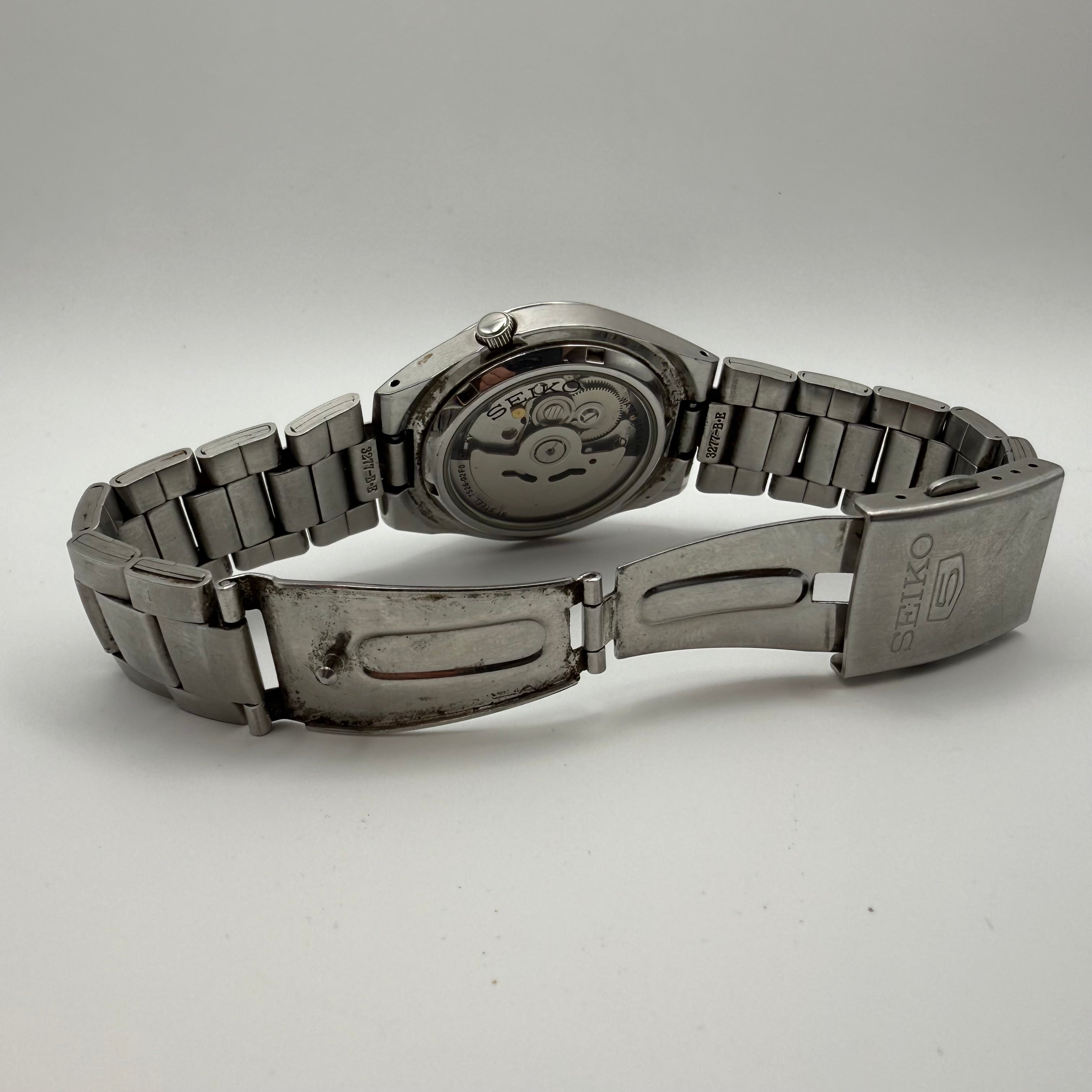 Seiko 5 Automatic 21 Jewels – Black Dial – Exhibition Caseback- £54.95