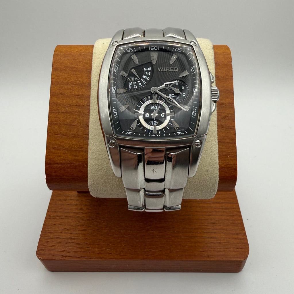 Seiko Wired 5Y67-0AB0 Stainless Steel Multifunction Quartz Watch- £59.95