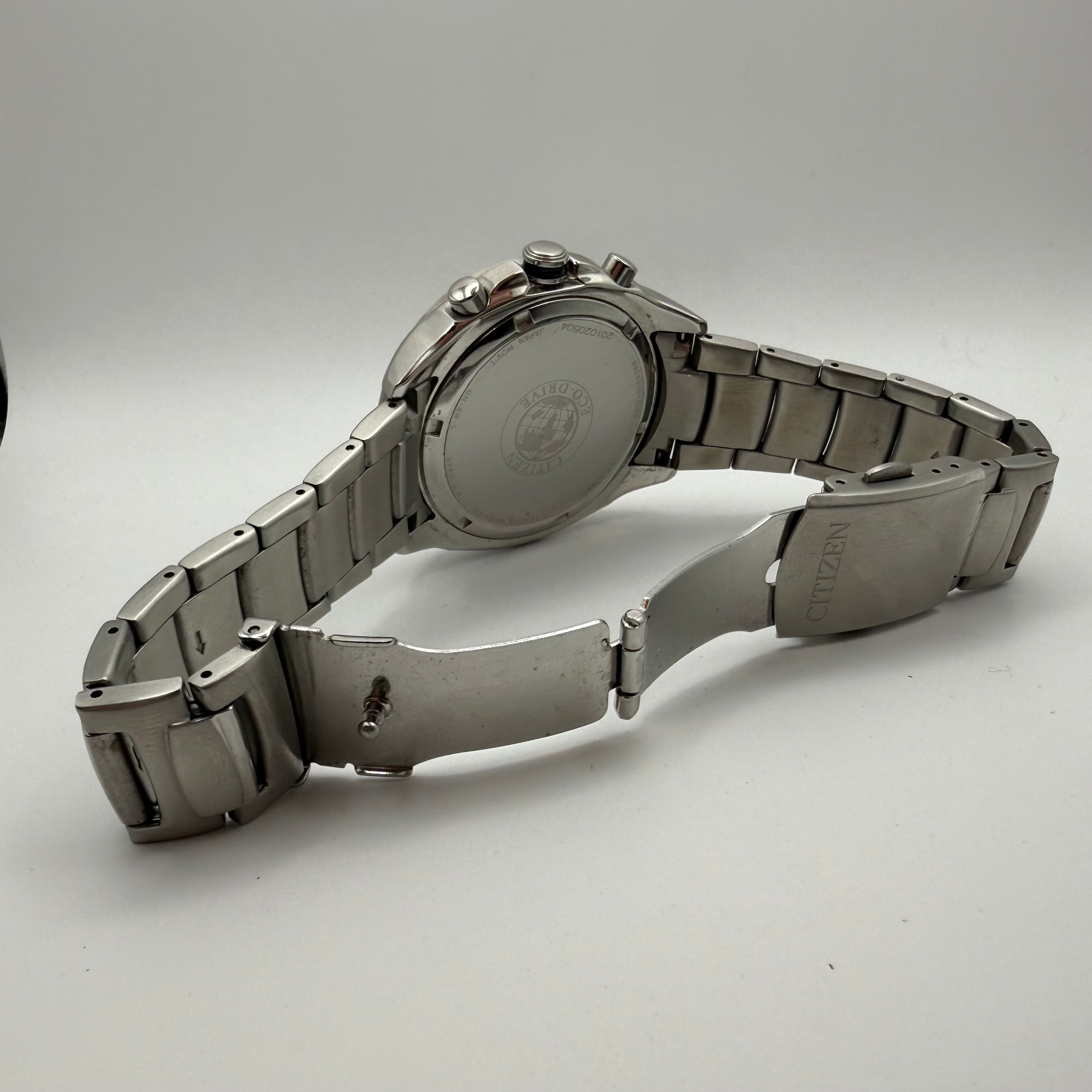 Citizen Eco-Drive Chronograph CA0460-51E – Black Dial- £119.99