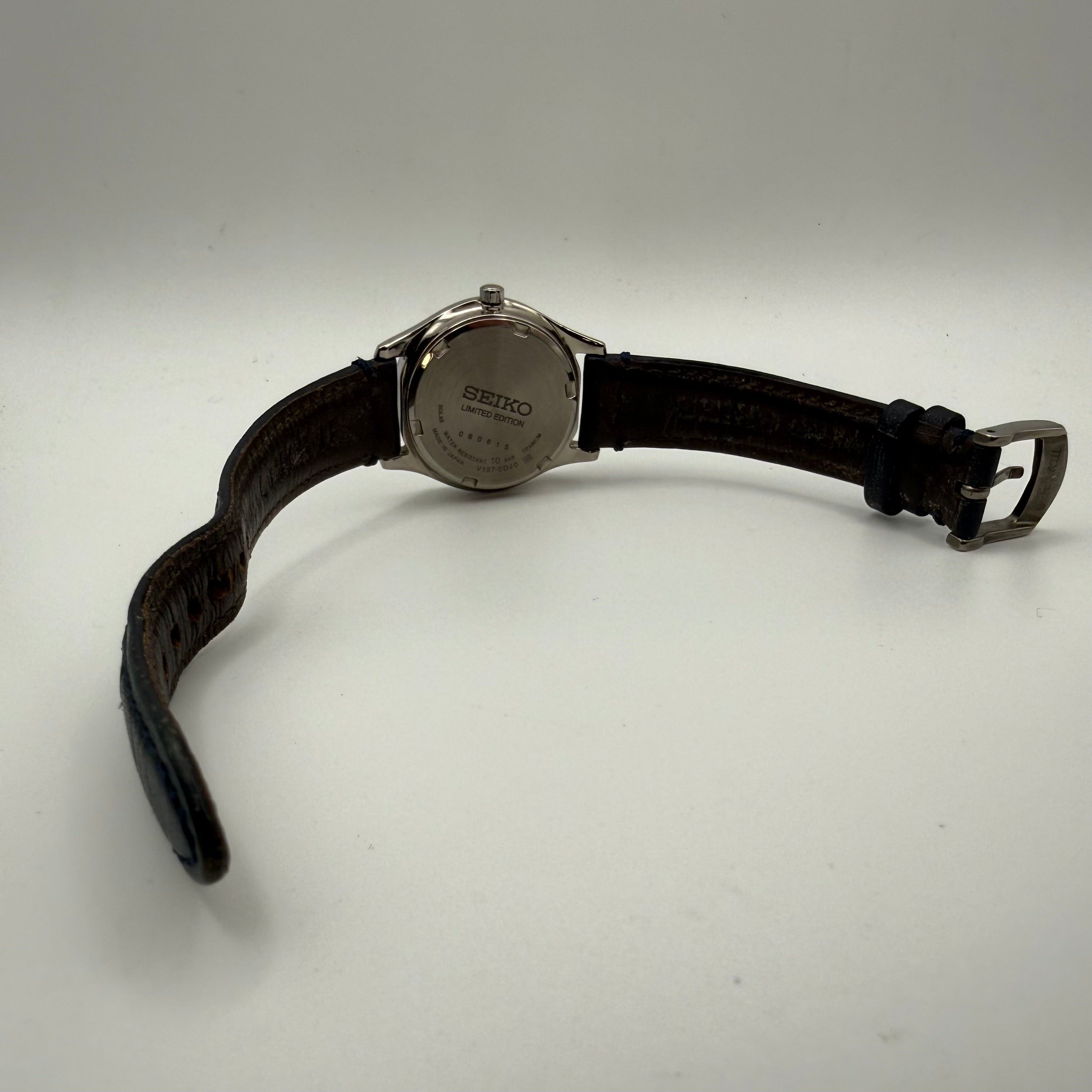 Seiko Solar (V137-0DP0) Blue Dial Dress Watch- £89.99