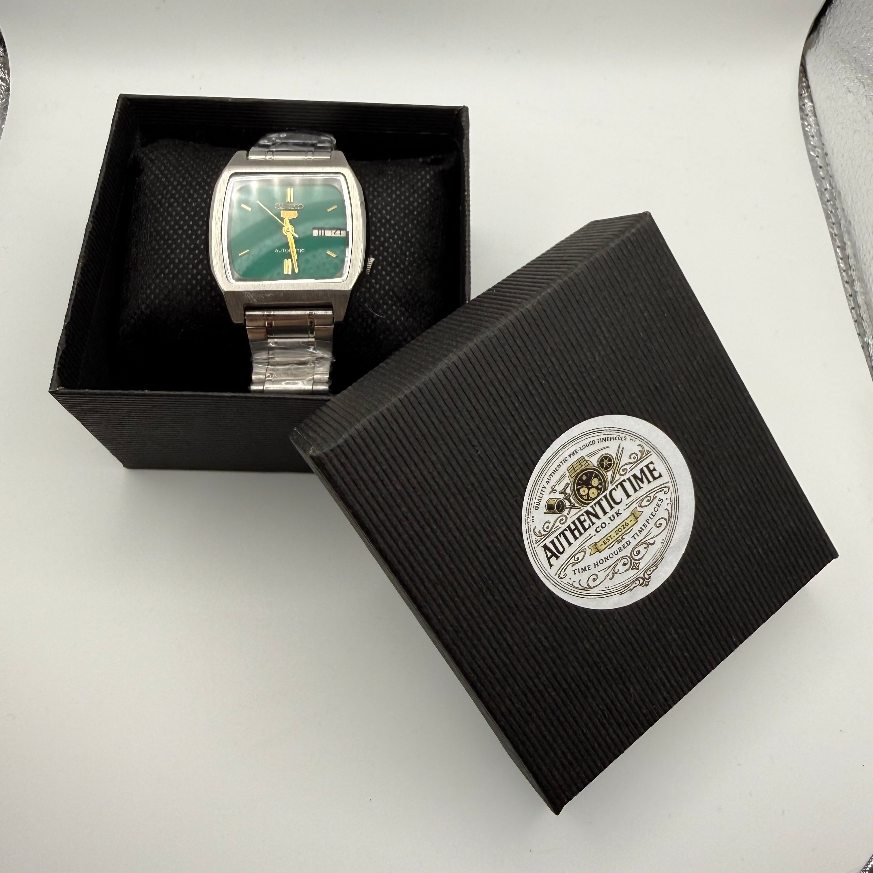 Seiko Automatic 8714-3035 – July 1979 – Green Dial – Vintage TV Case- £114.99