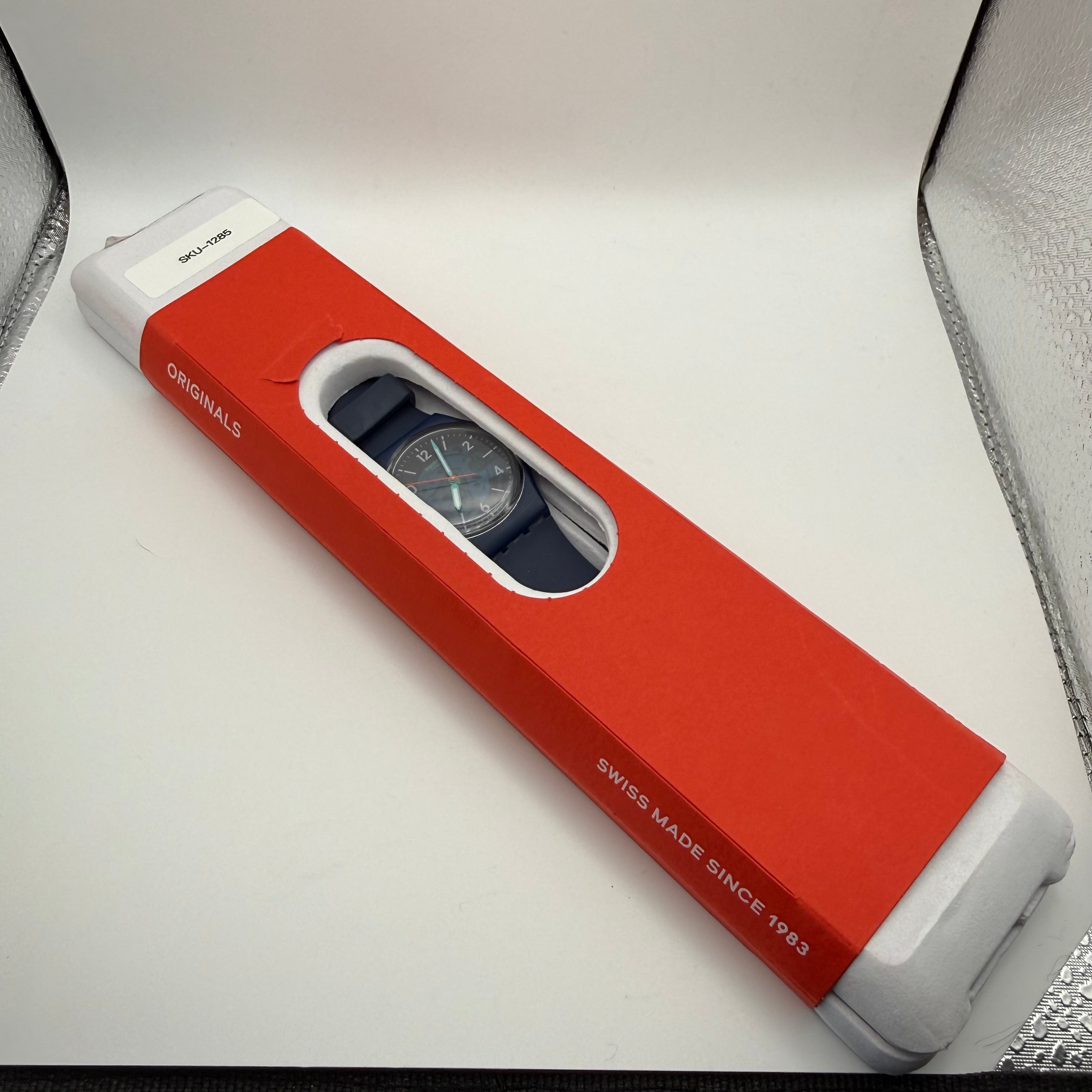 Swatch Swiss watch presented in as new condition- £44.99