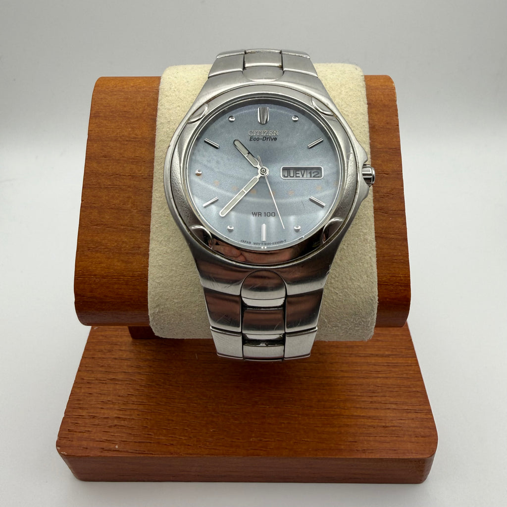 Citizen Eco-Drive WR100 Day-Date – Silver Dial- £89.99