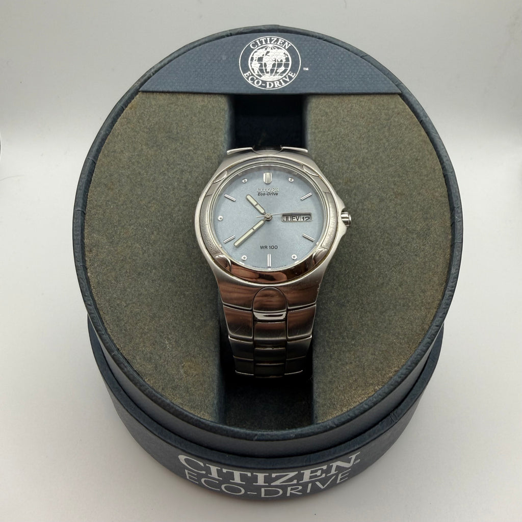 Citizen Eco-Drive WR100 Day-Date – Silver Dial- £89.99