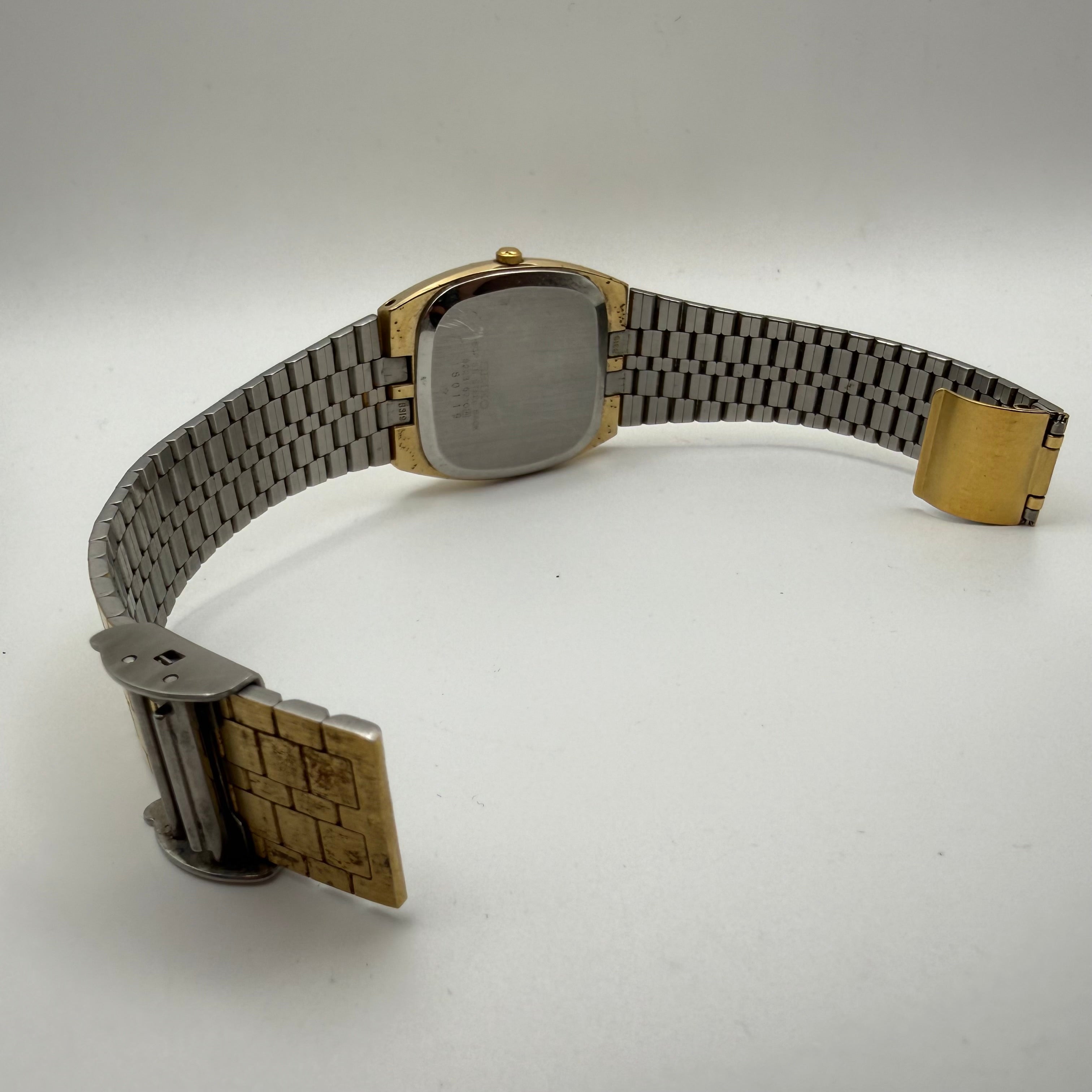 Vintage Seiko Quartz Day-Date Gold Tone Watch 8223-5210 - £69.99