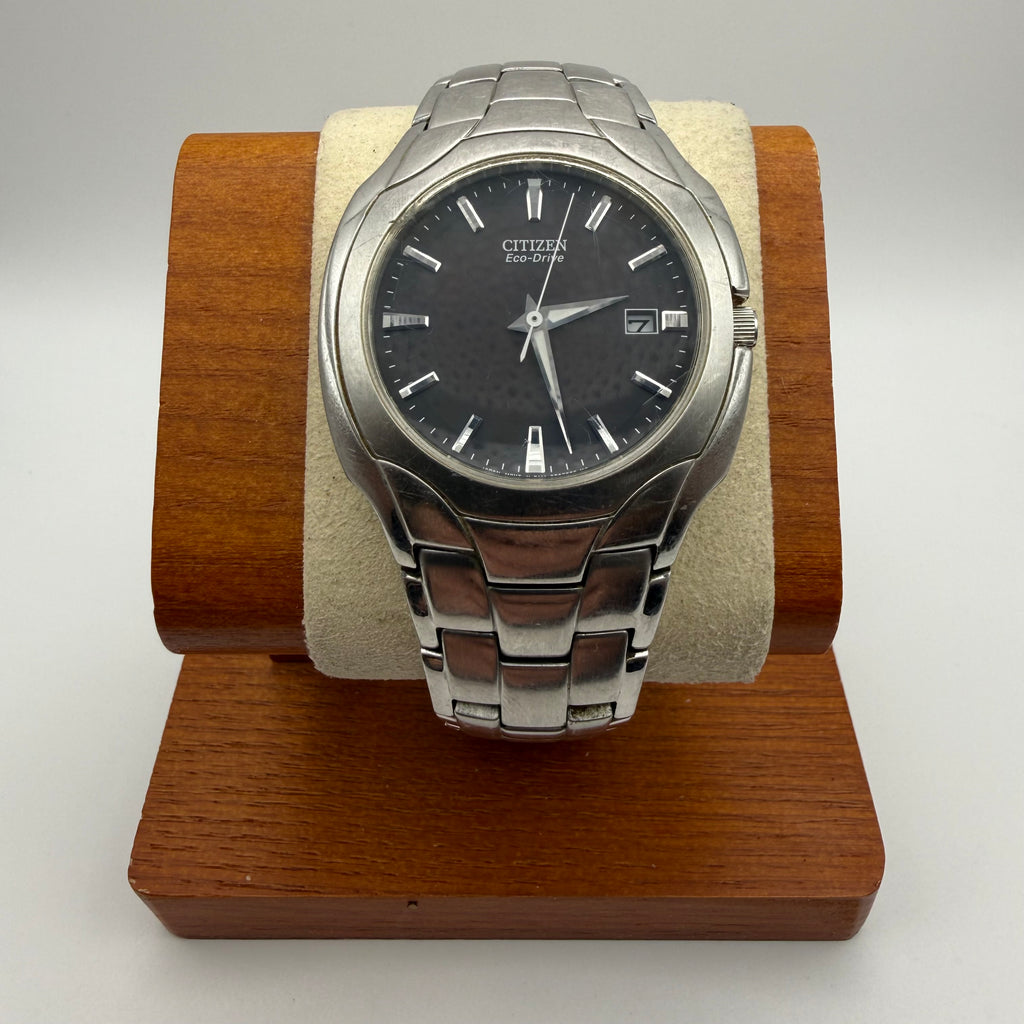 Citizen Eco-Drive Black Dial Stainless Steel Watch- £79.95