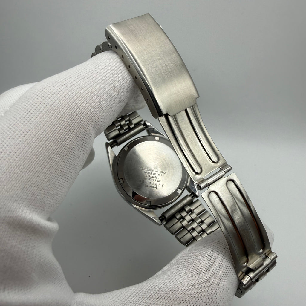 Citizen Eagle 7 Automatic Day Date – 21 Jewel Vintage Stainless Steel Watch- £79.99