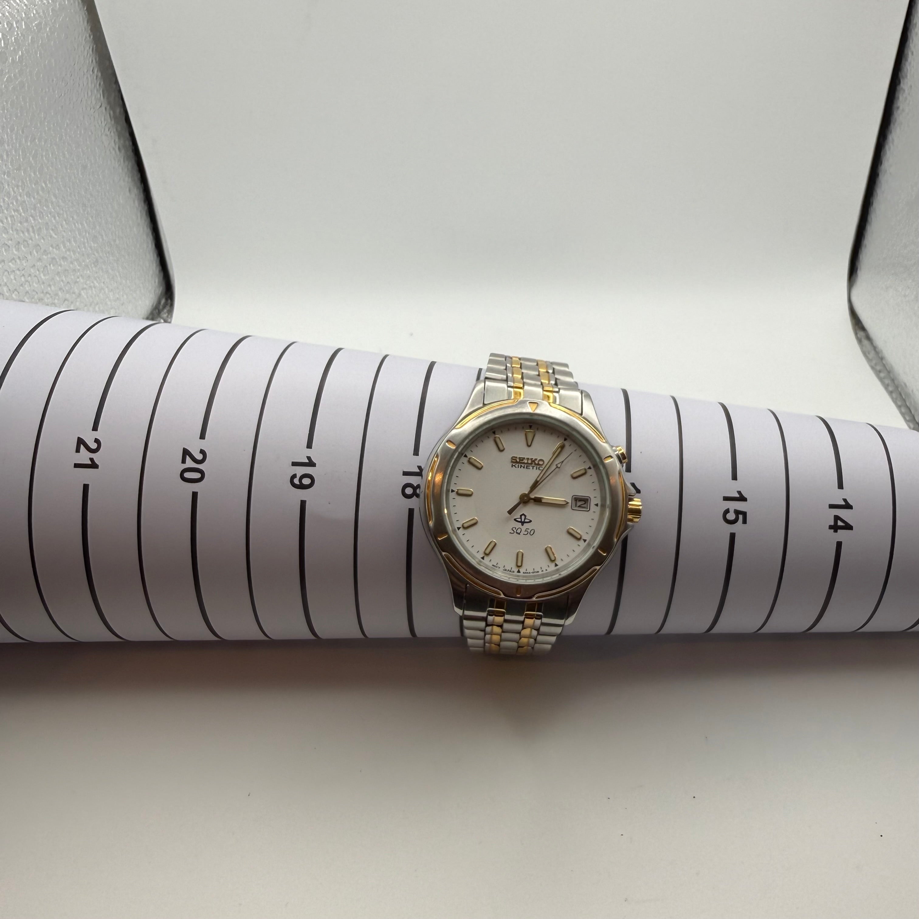 Seiko Kinetic SQ50 5M42-0F00 Two Tone Date Watch- £89.99