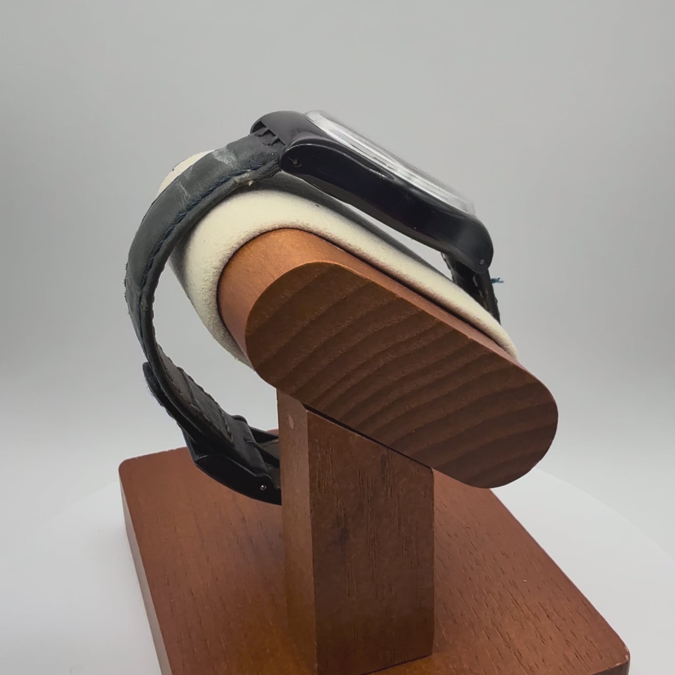 Swatch Swiss Quartz Chronograph – Roman Dial-£49.99