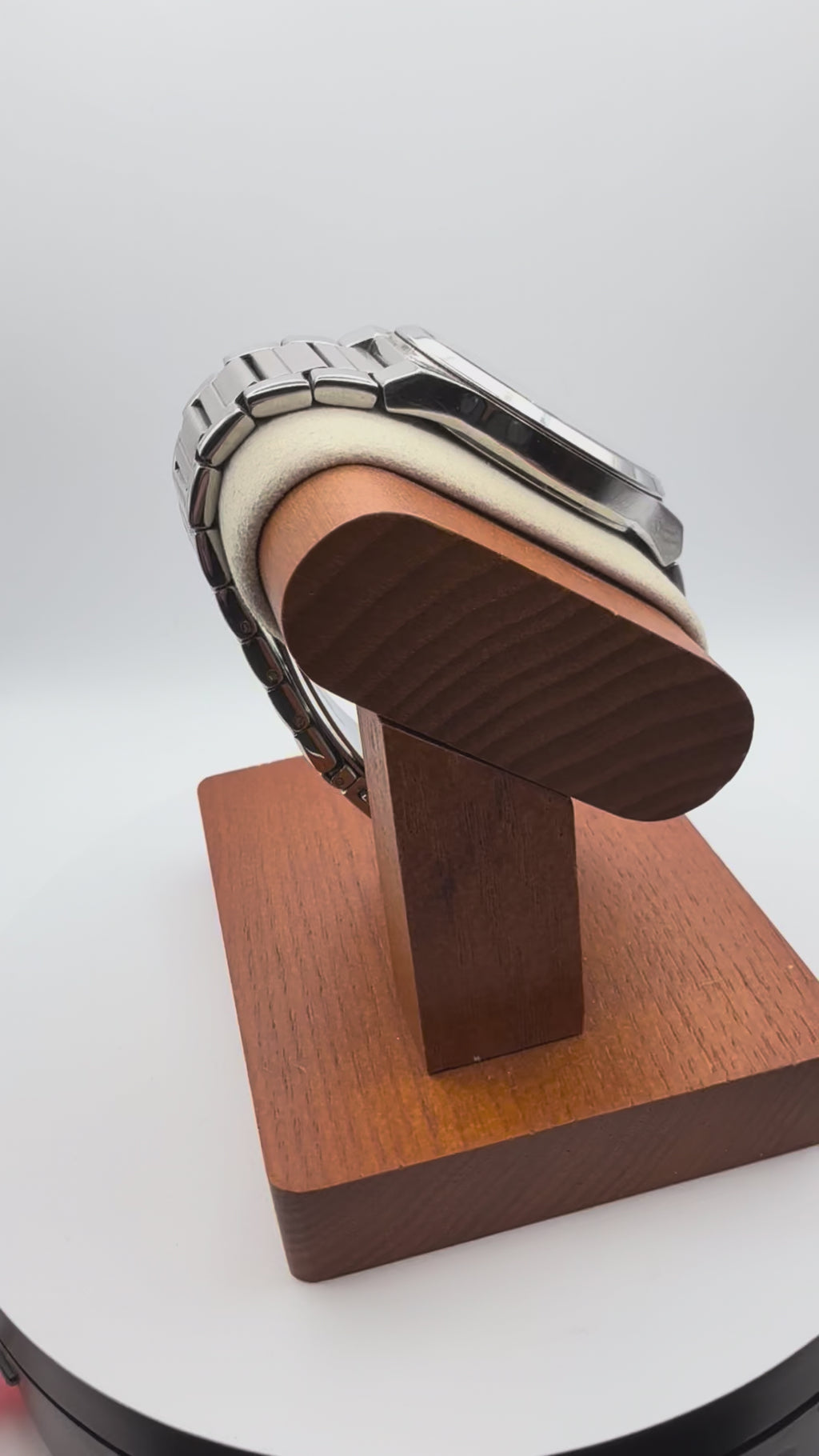 Citizen Quartz WR50 – Black Dial- £64.99