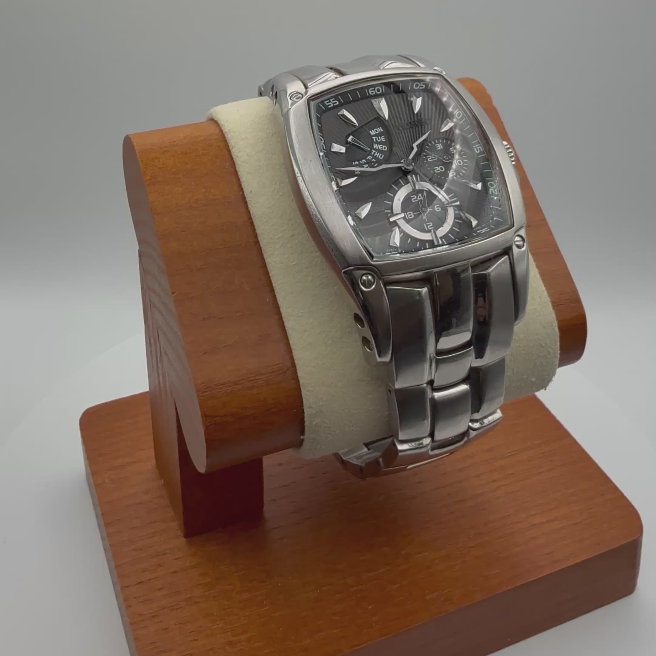 Seiko Wired 5Y67-0AB0 Stainless Steel Multifunction Quartz Watch- £59.95