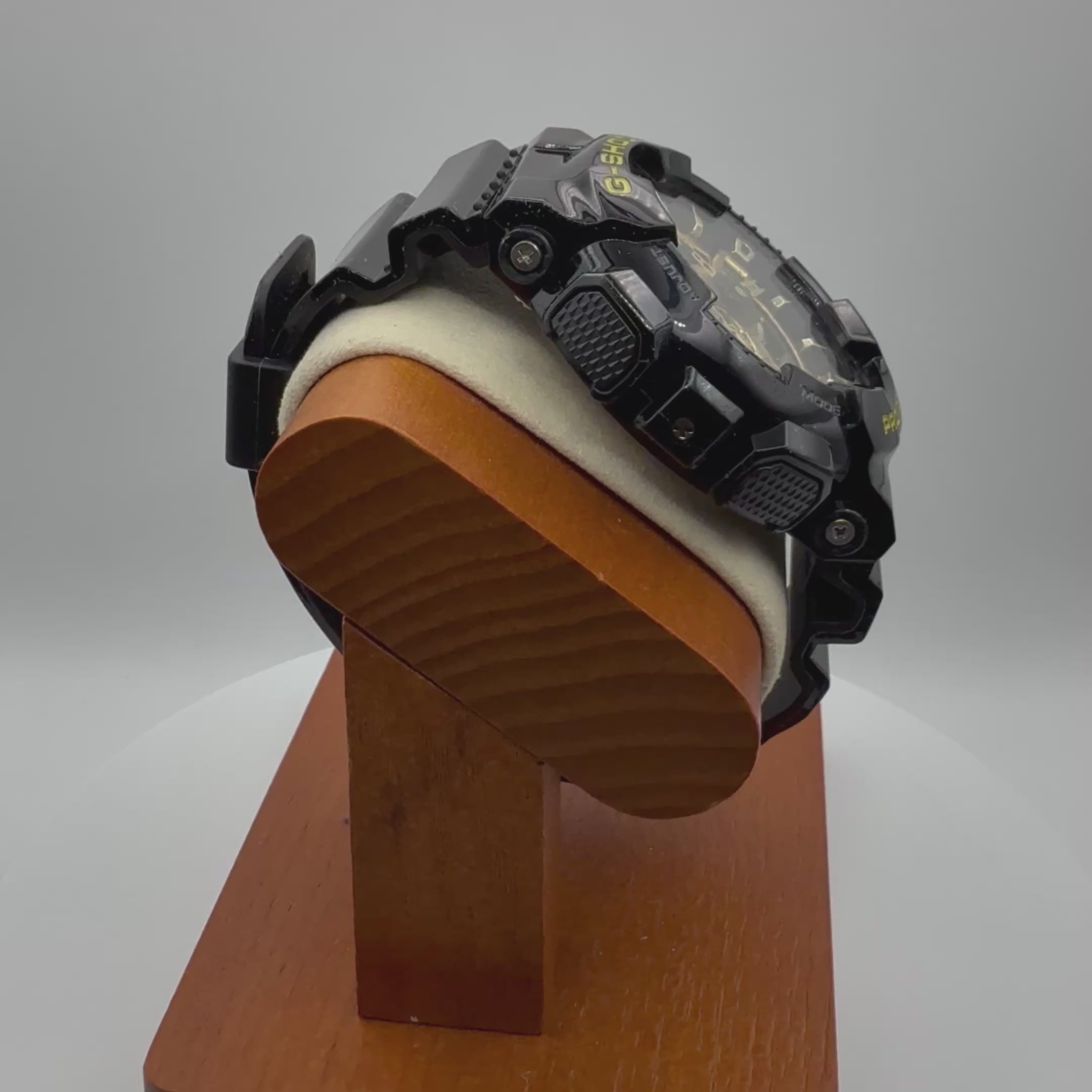 Casio G-SHOCK GA-110GB-1AER – Black & Gold- £99.99