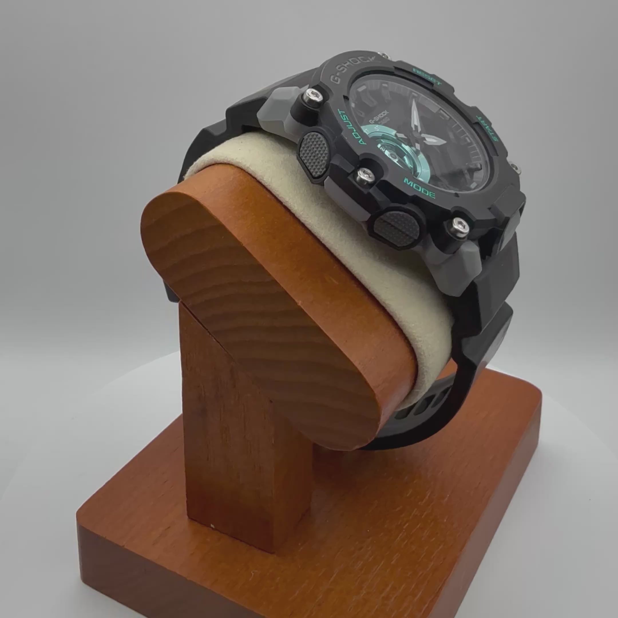 Casio G-Shock GA-2200 “Carbon Core Guard”- £64.95